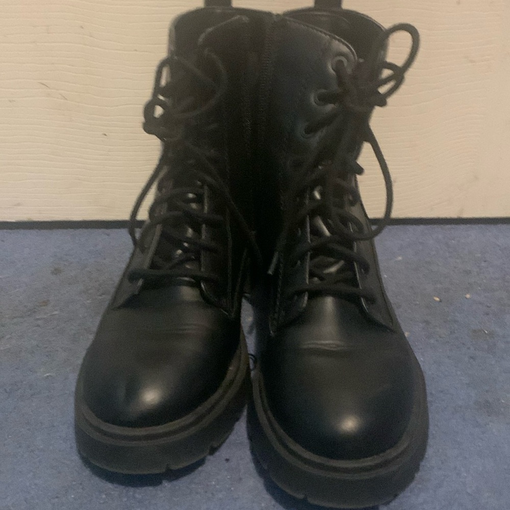 Black boots